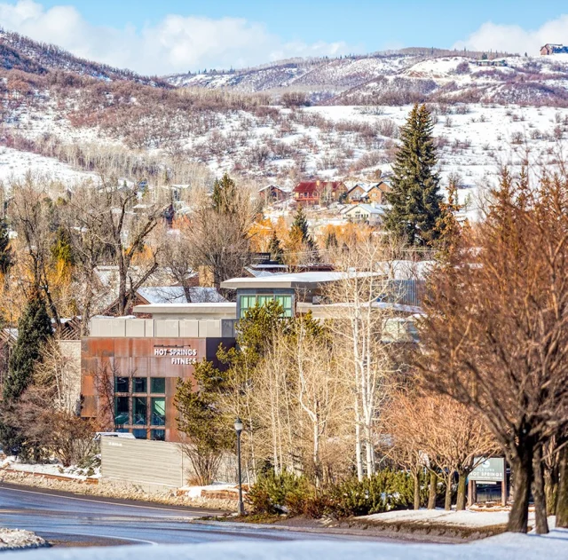 Thanksgiving is just around the corner 🦃 Please note our adjusted hours next week:
• Wednesday, 11/26: 5:30 am – 4 pm (pools open at 6)
• Thursday, 11/27: Closed for Thanksgiving
• Friday, 11/28: 8 am – 9 pm